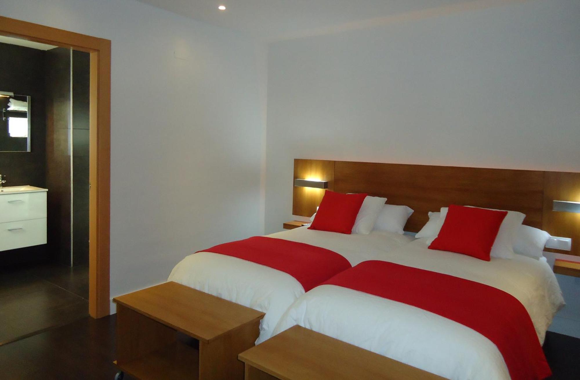 Apartamentos Turisticos Mauror Granada Ngoại thất bức ảnh